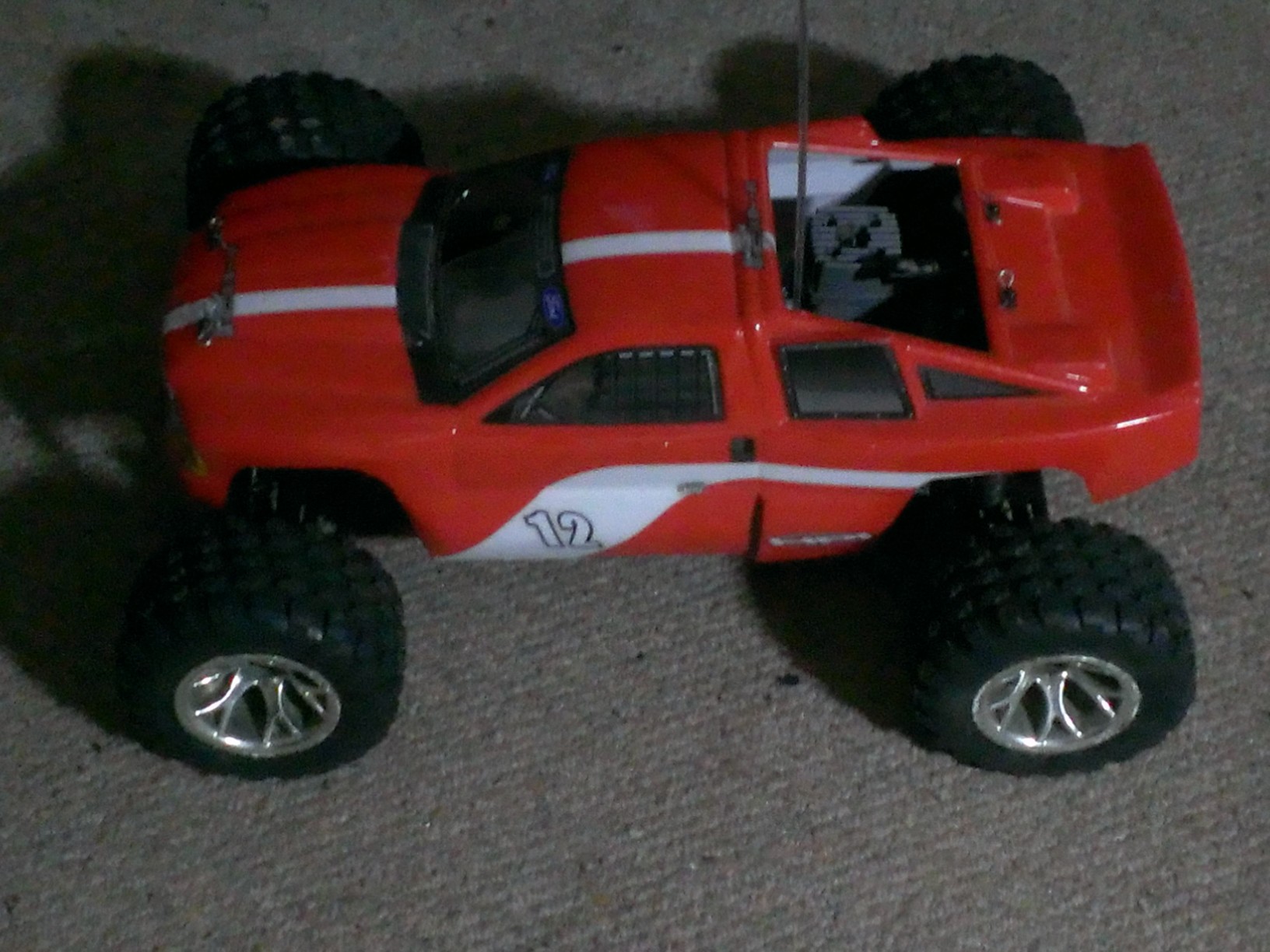hpi racing nitro mt2